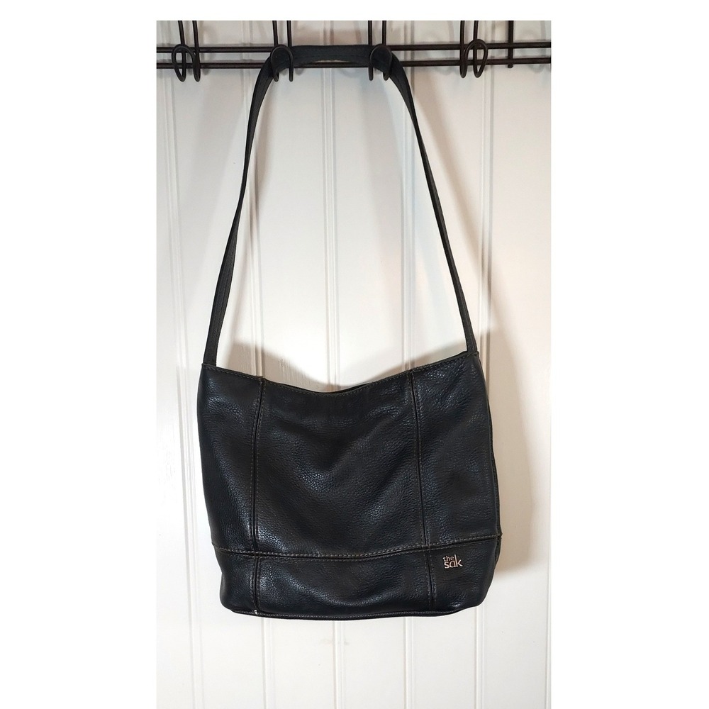 The Sak Shoulder Bag Women Medium Black Pebbled Leather Hobo Boho Zip Pocket
